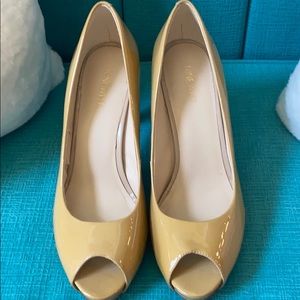 Nine West, mustard color heel